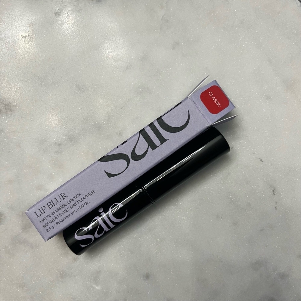 New NWT SAIE Lip Blur Matte Blurring Lipstick CLASSIC Beauty Makeup Lips 0.09oz